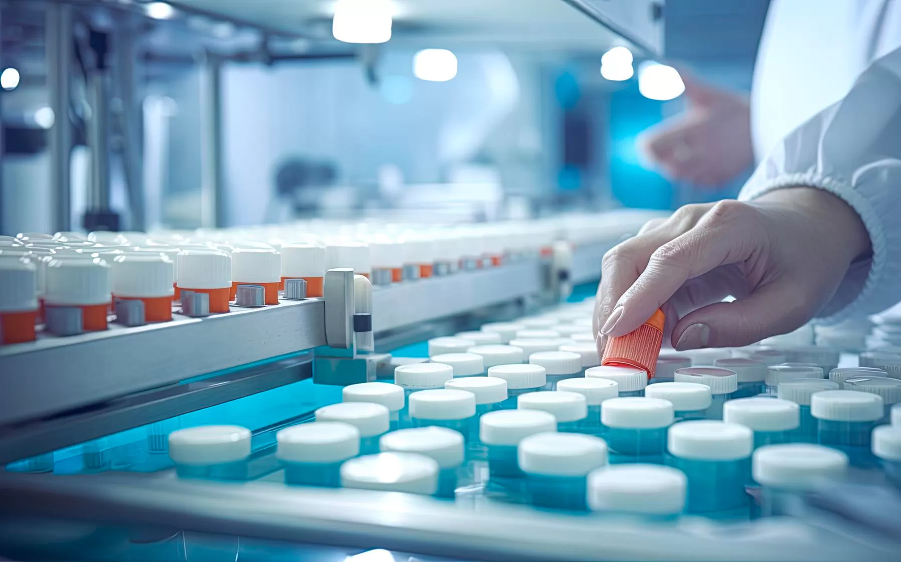 Sytec è specializzata nella progettazione di linee automatiche e robotizzate per l'industria farmaceutica e medicale