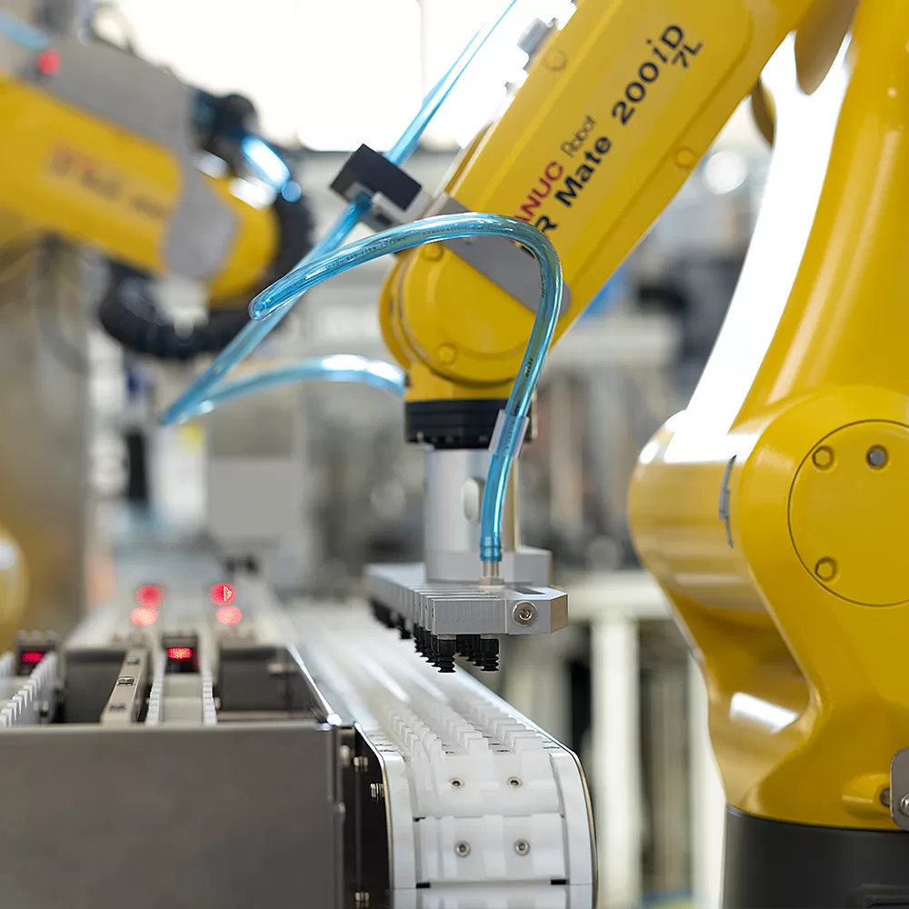 Linee di assemblaggio per l'automazione industriale. Progettazione, realizzazione e installazione sistemi automatici e robotizzati per le catene di montaggio
